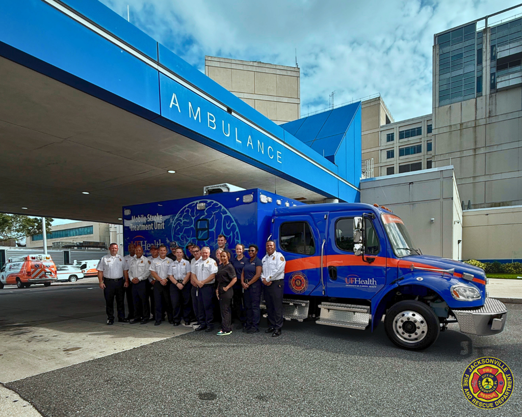 Image of Mobile Stroke Treatment Unit and personnel